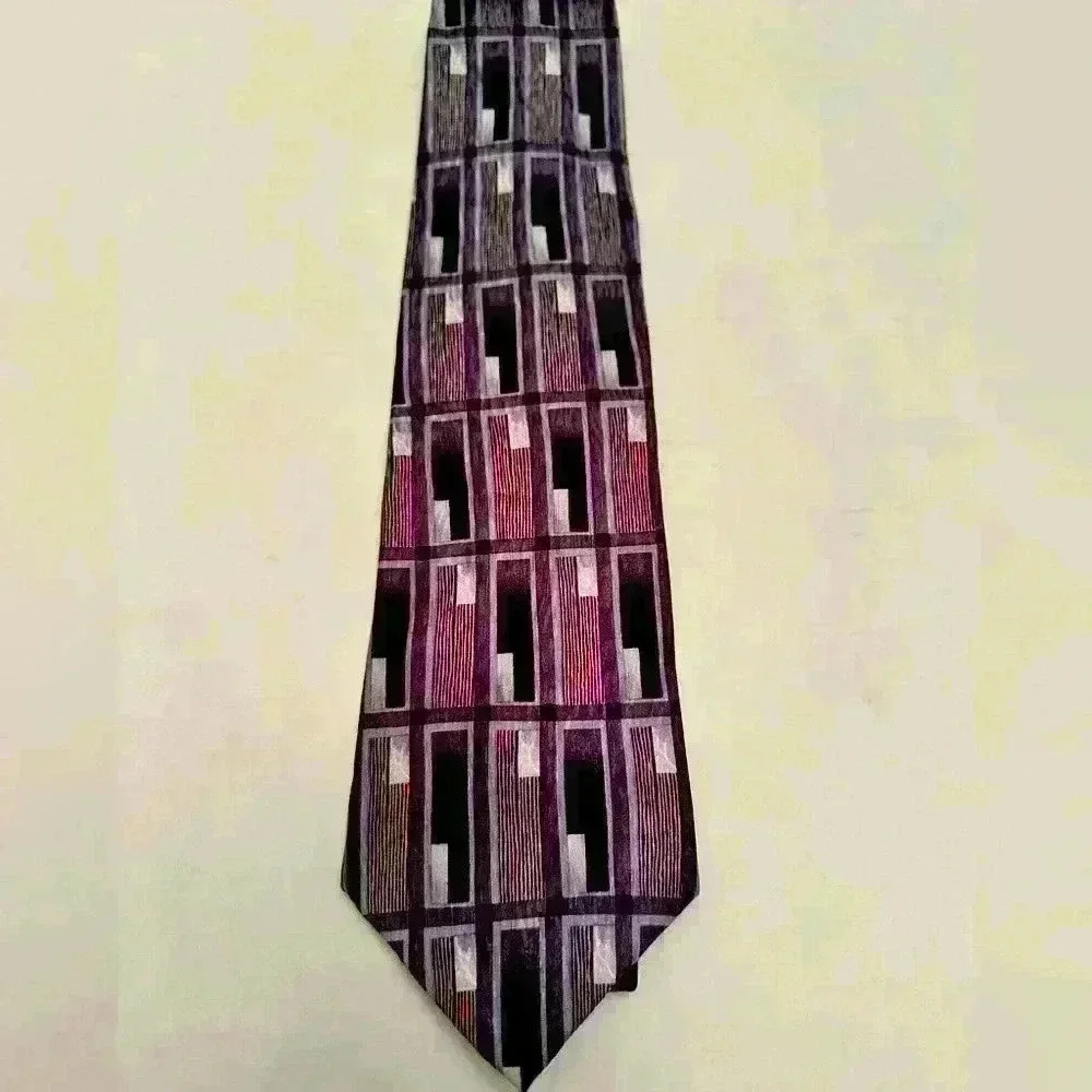 Jimmy V Men's Silk Tie Multi-Color Geometric "The V‎ Foundation" 4"x56"
